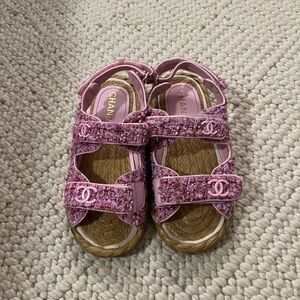 Pink tweed dad sandal